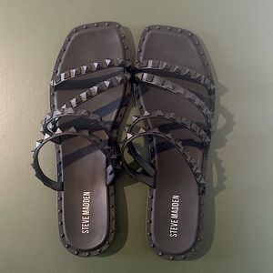 Steve Madden Women’s Skylar Flat Sandal NWOT